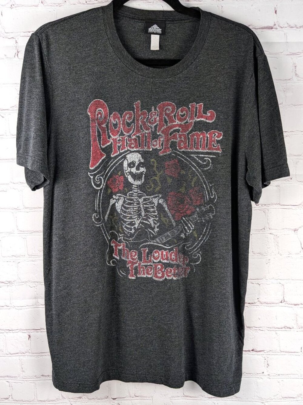 Rock & Roll Hall of Fame Skeleton + Rose Graphic Tee L